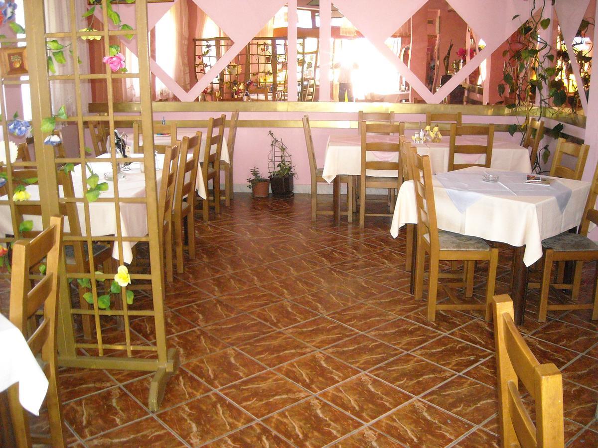 Motel Sretno Good Luck Trnovo Kültér fotó